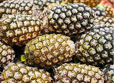 Pineapple Each ( Topless )